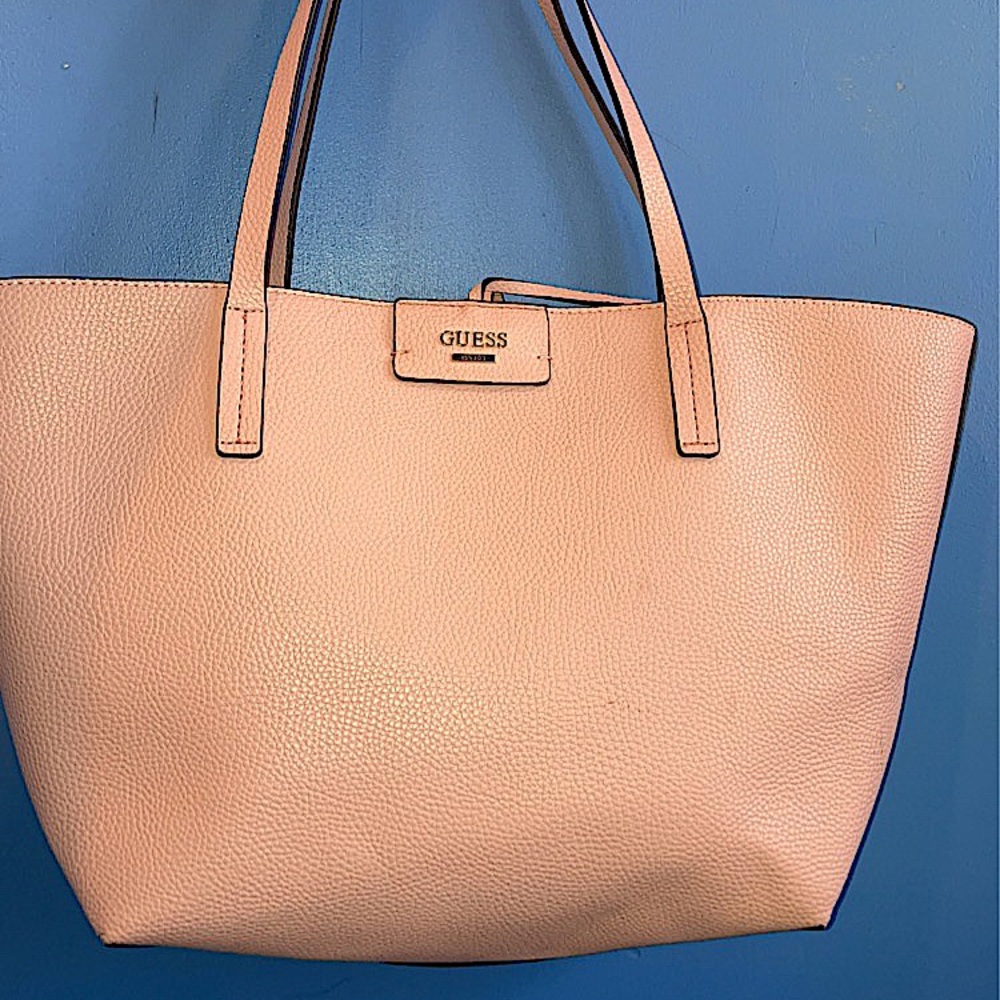 GUESS Reversible Tote Purse!